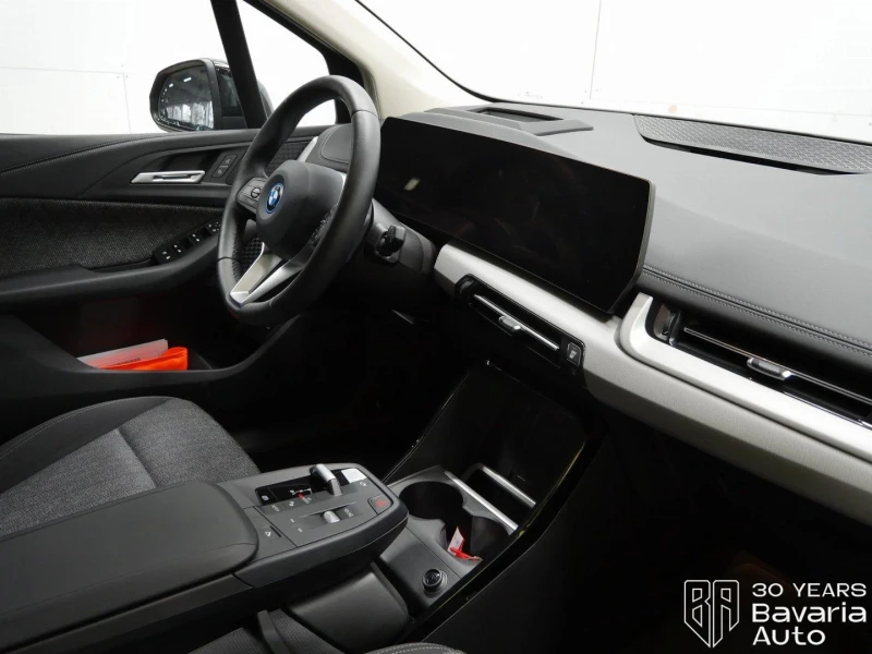 BMW 230 e xDrive Active Tourer Steptronic, снимка 6 - Автомобили и джипове - 52727090
