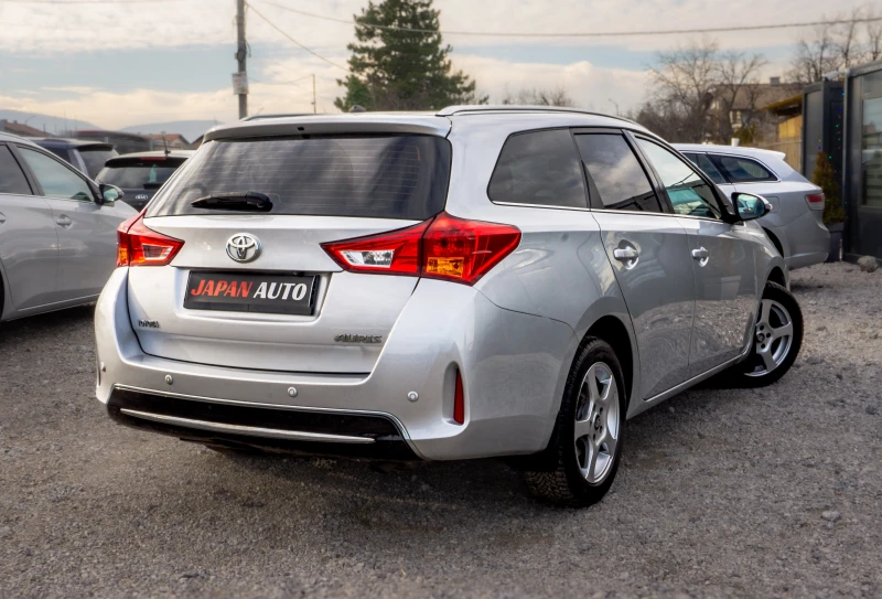 Toyota Auris 1.6 i-VVTI С ГАРАНЦИЯ! TOP!!!, снимка 4 - Автомобили и джипове - 52828364