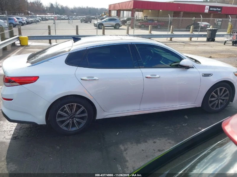 Kia Optima 2.4L I-4 DI, DOHC, VVT, 185HP Front Wheel Drive, снимка 5 - Автомобили и джипове - 53046691