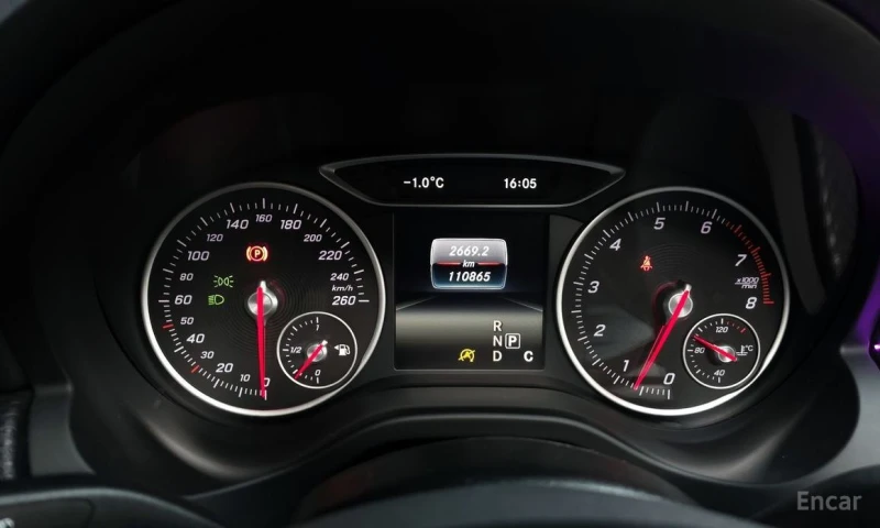 Mercedes-Benz A 200, снимка 8 - Автомобили и джипове - 53536367