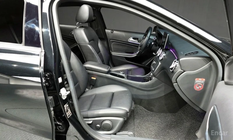 Mercedes-Benz A 200, снимка 11 - Автомобили и джипове - 53536367