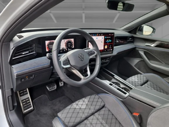 VW Passat Variant 2.0 TDI = R-Line = Black Style Гаранция - изображение 6