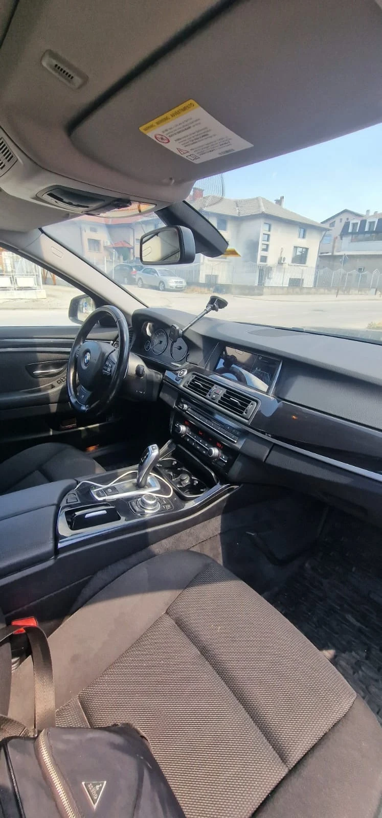 BMW 525 Facelift F90 M5 CS - G30 * 3.0 дизел * 8ZF * люк , снимка 15 - Автомобили и джипове - 54230104