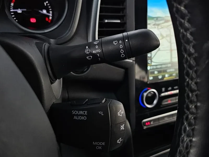 Renault Samsung SM6 LPG SE, снимка 16 - Автомобили и джипове - 55733223