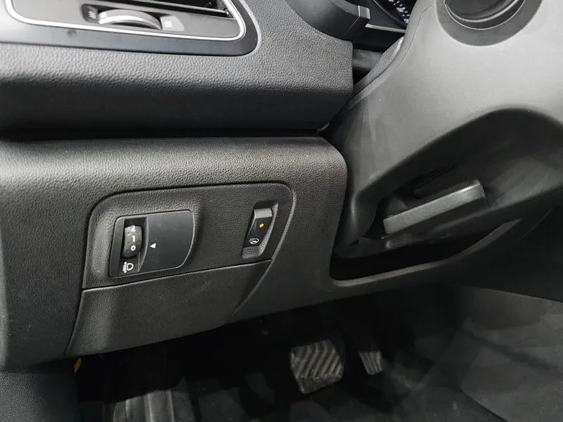 Renault Samsung SM6 LPG SE, снимка 15 - Автомобили и джипове - 55733223