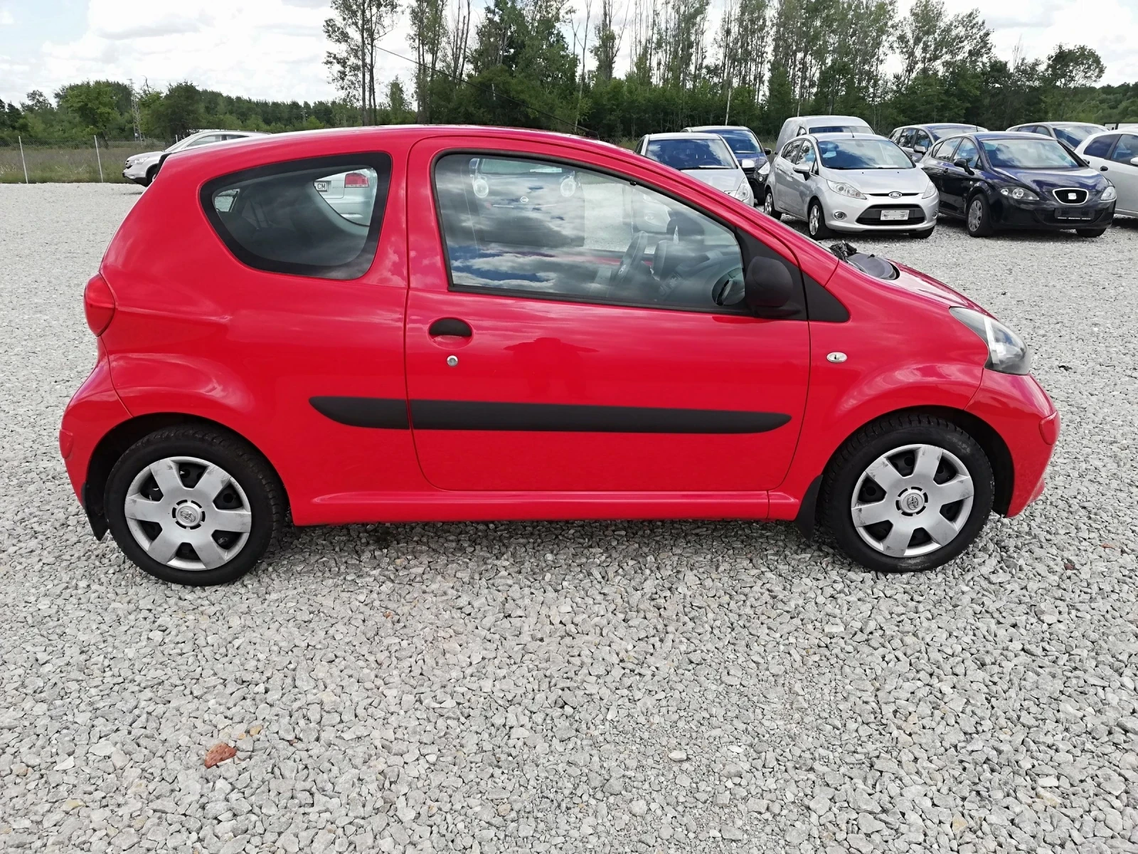 Toyota Aygo 1.0 i klima IT - изображение 7