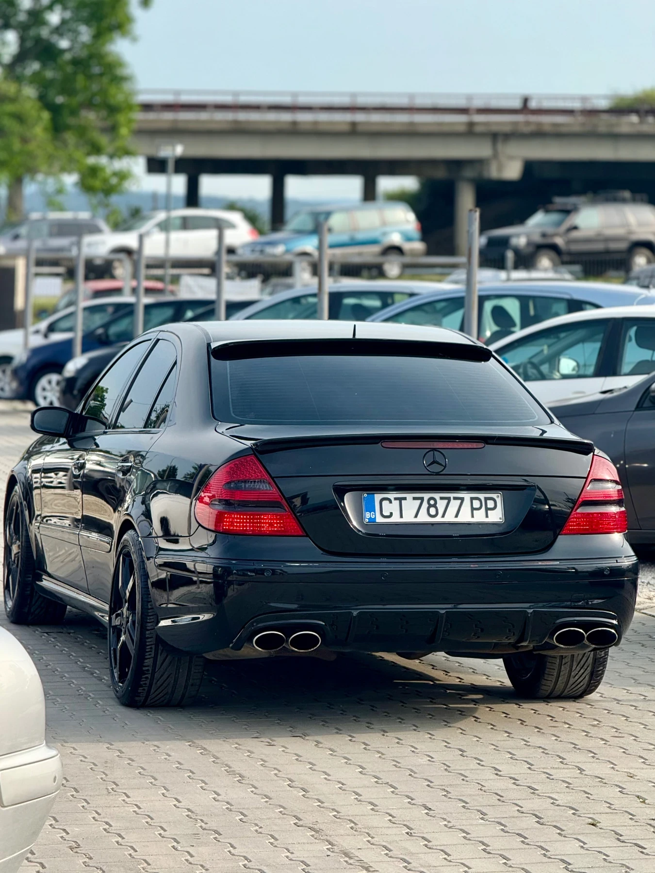 Mercedes-Benz E 500 5.0* Keyless* Обдухване* Реална* Обслужена* Топ*  - изображение 9