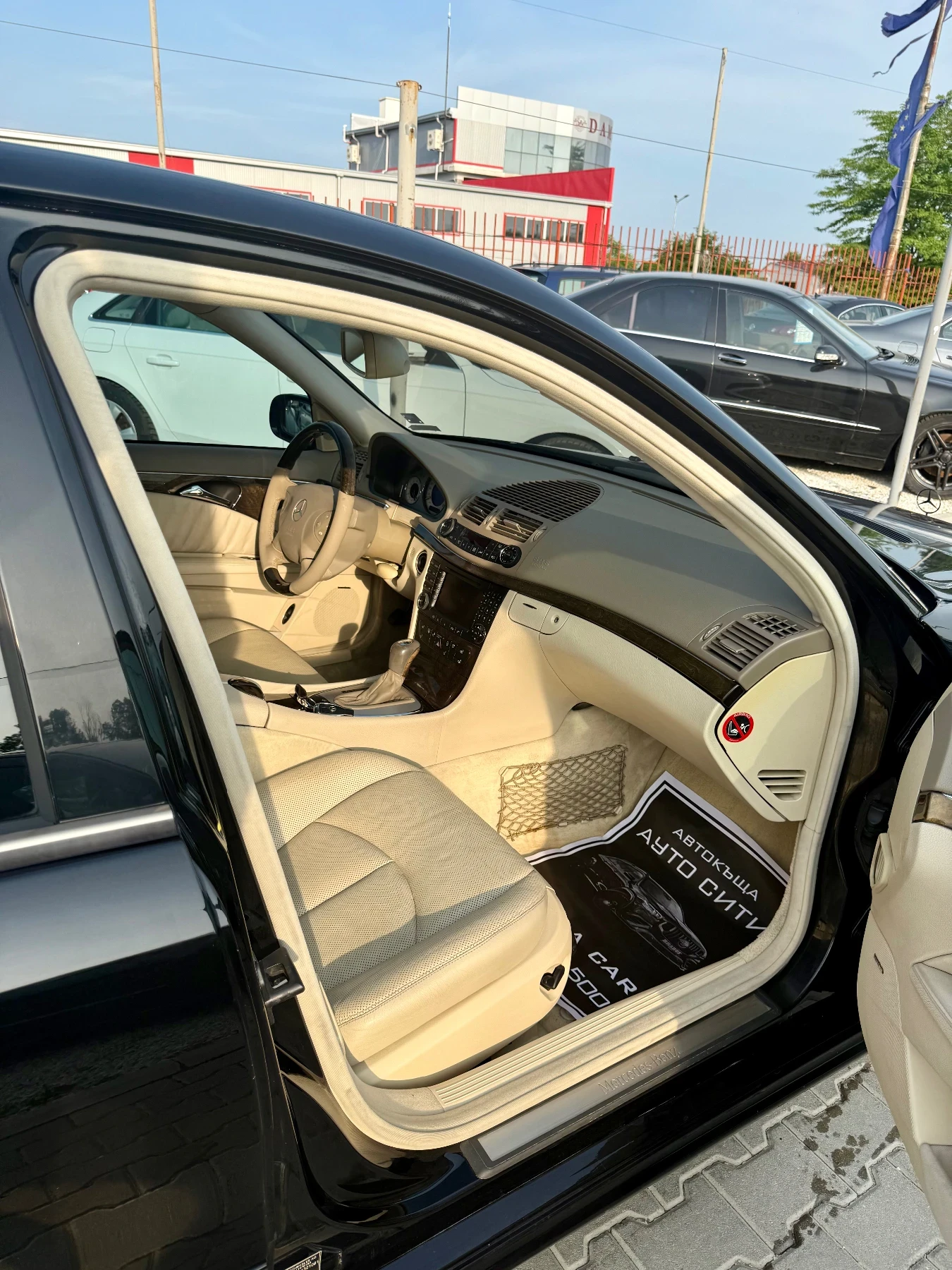 Mercedes-Benz E 500 5.0* Keyless* Обдухване* Реална* Обслужена* Топ*  - изображение 5