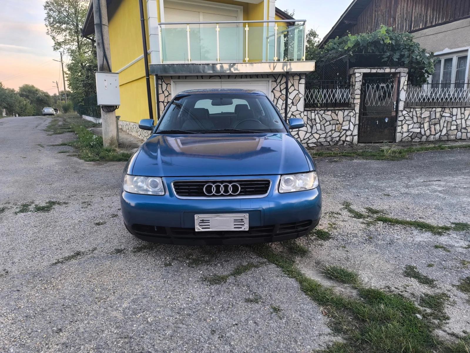 Audi A3 1.8  | Mobile.bg   6