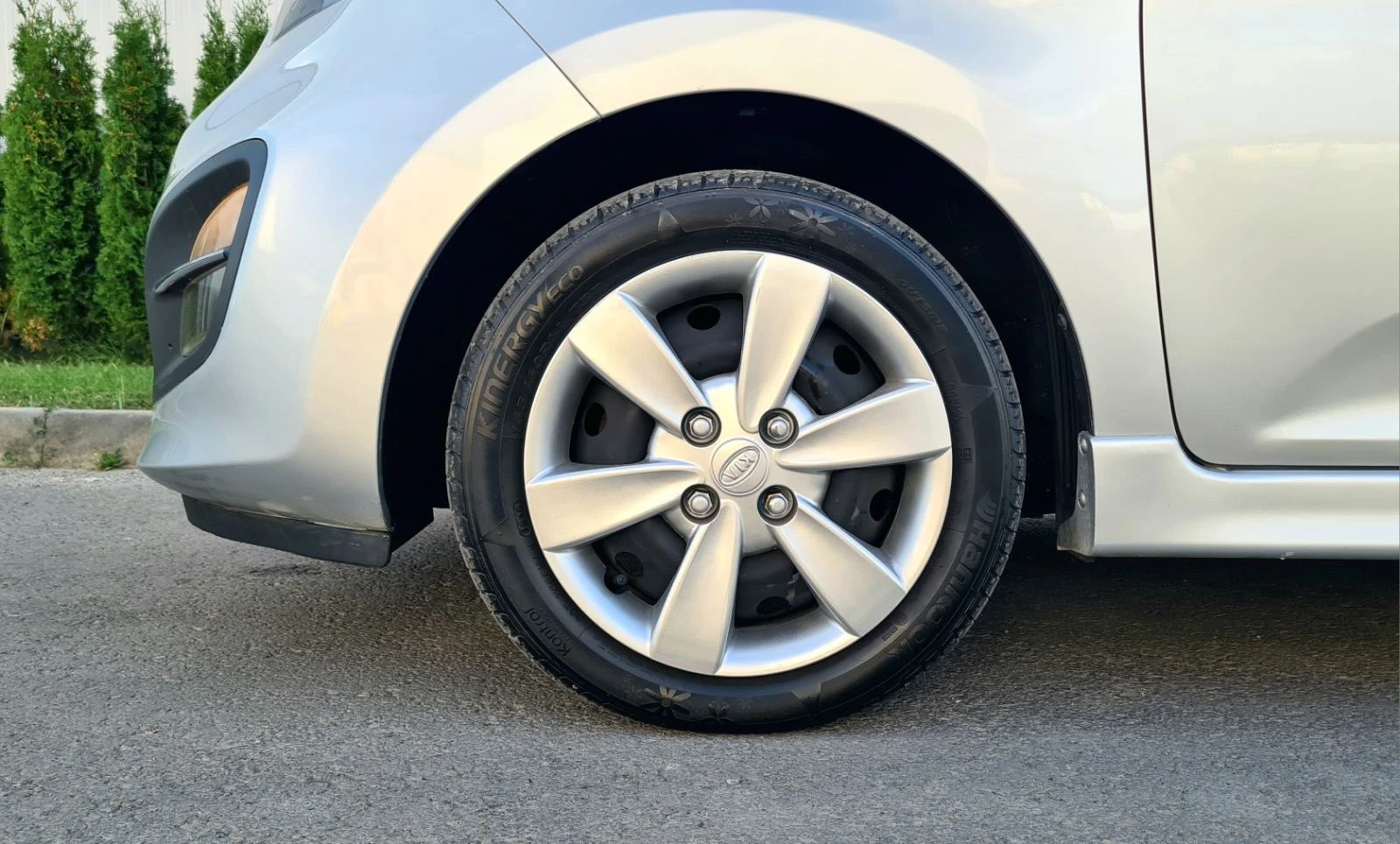 Kia Picanto 1.3 Автомат - изображение 8