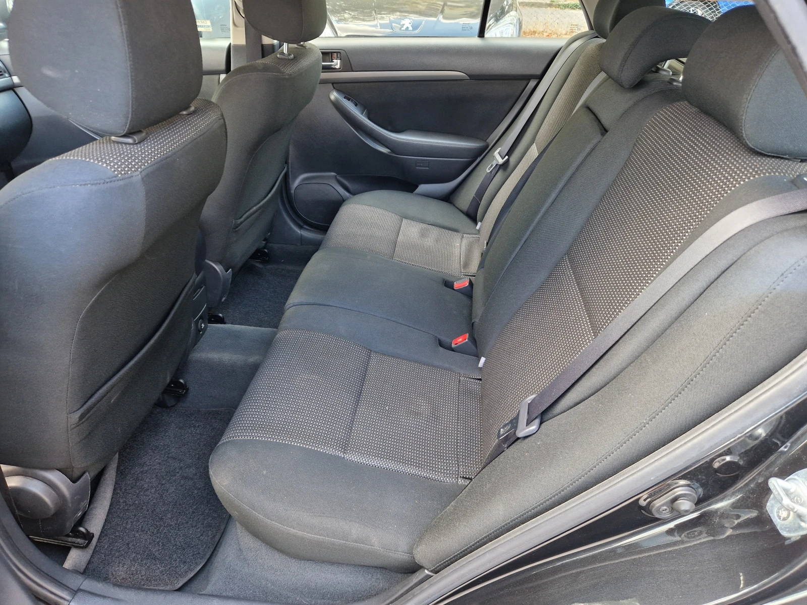 Toyota Avensis 2.0D4d/126к.с. | Mobile.bg — изображение 14