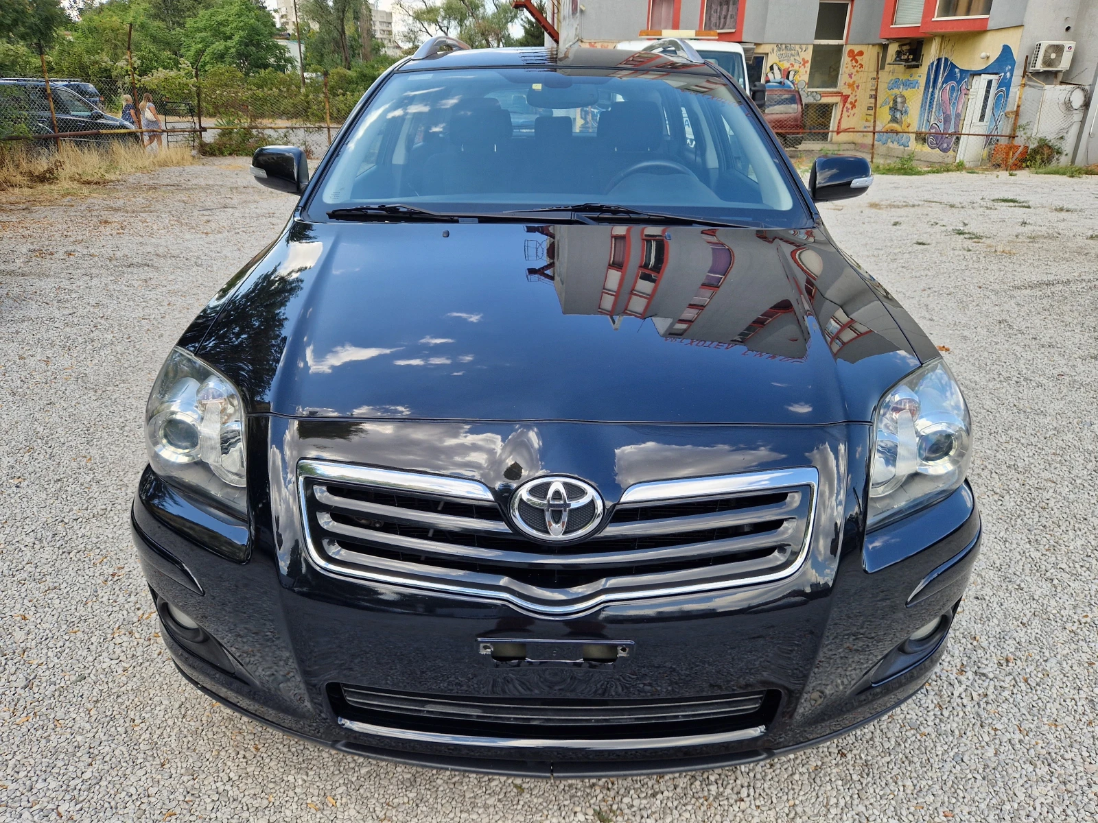 Toyota Avensis 2.0D4d/126к.с. - изображение 2
