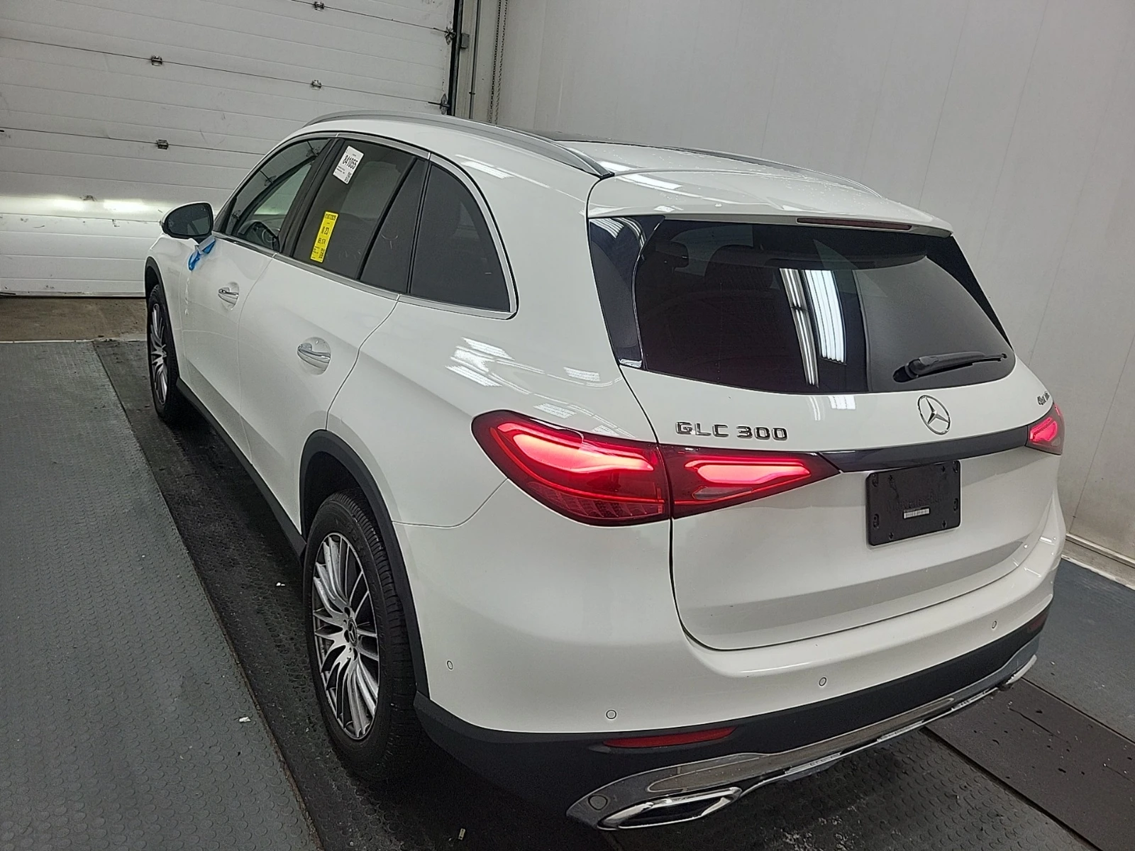 Mercedes-Benz C 300 * CARFAX * ��� ������������ ������ | Mobile.bg � ����������� 4