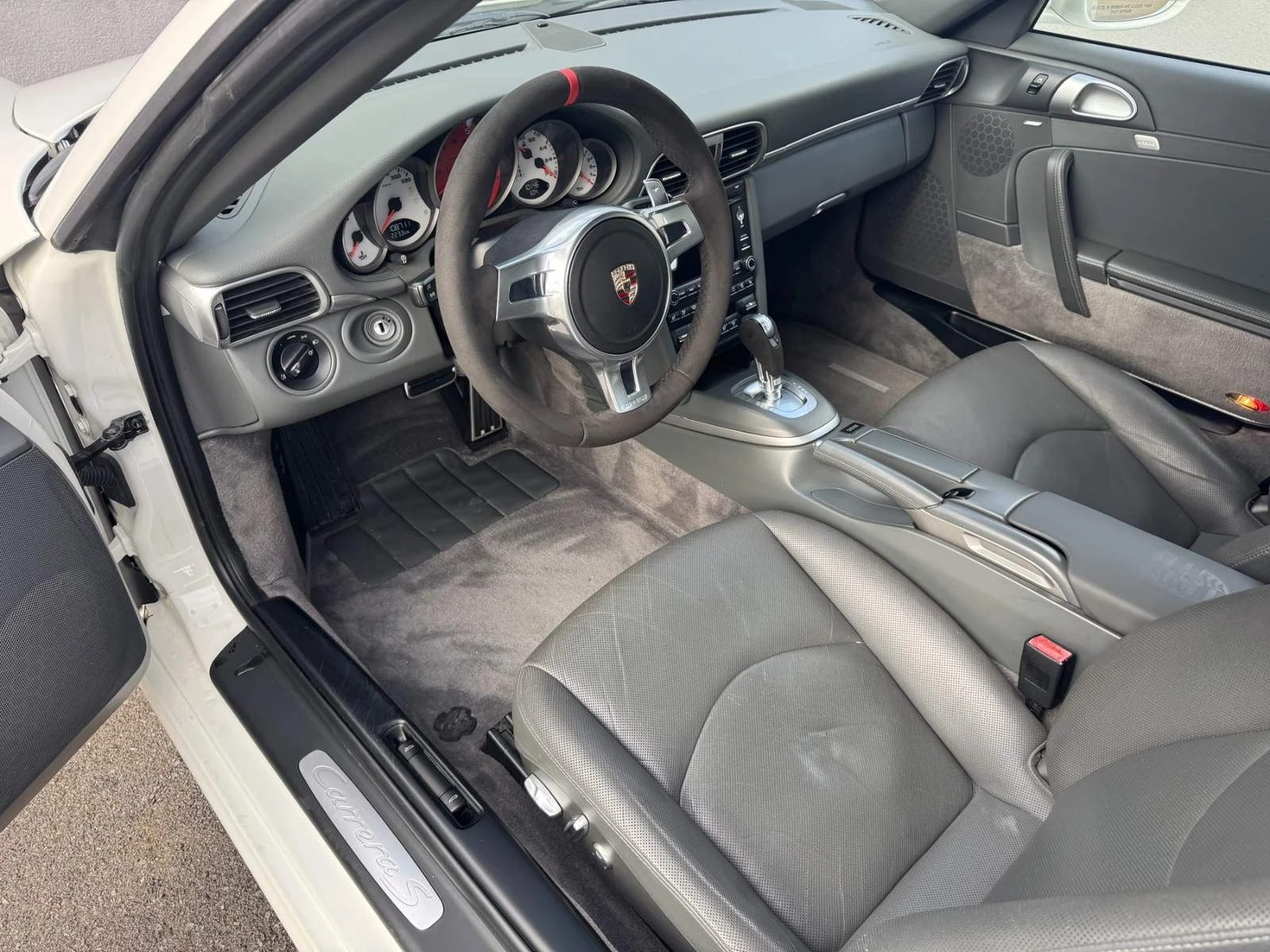 Porsche 911 .2 Carrera S PDK Cabrio - изображение 10