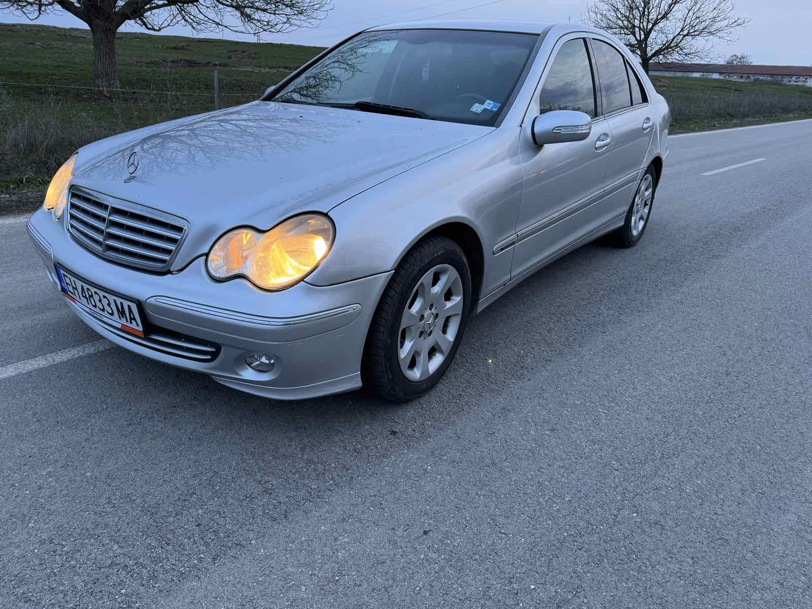 Mercedes-Benz C 200 Kompresor, снимка 2 - Автомобили и джипове - 53670892