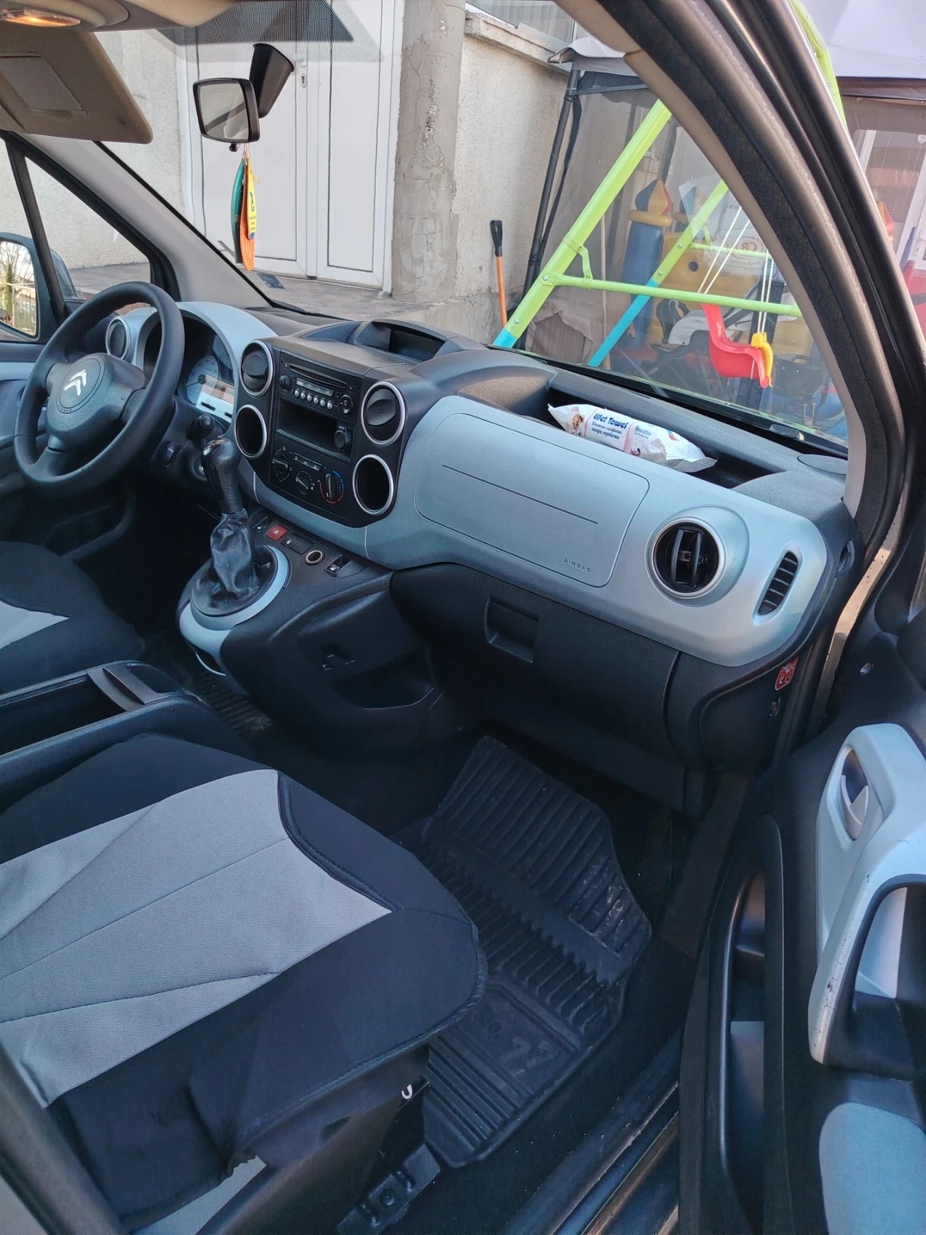 Citroen Berlingo, снимка 6 - Автомобили и джипове - 54103736