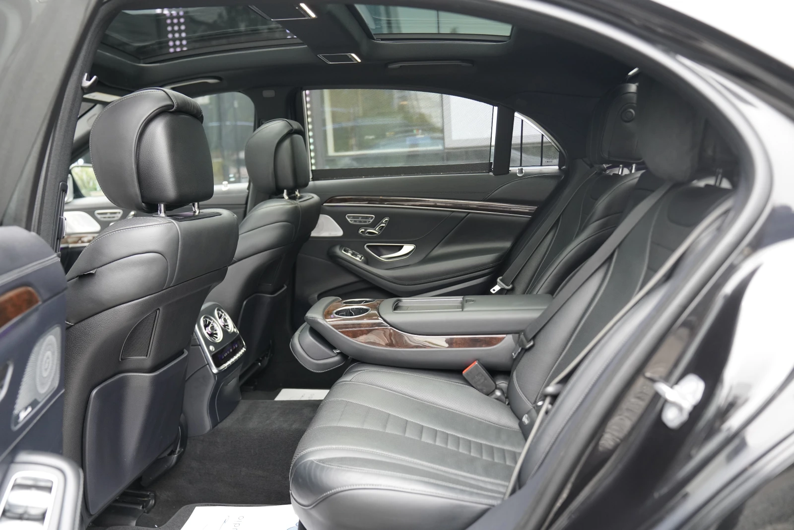 Mercedes-Benz S 560 Long BRABUS Package, снимка 11 - Автомобили и джипове - 54364101