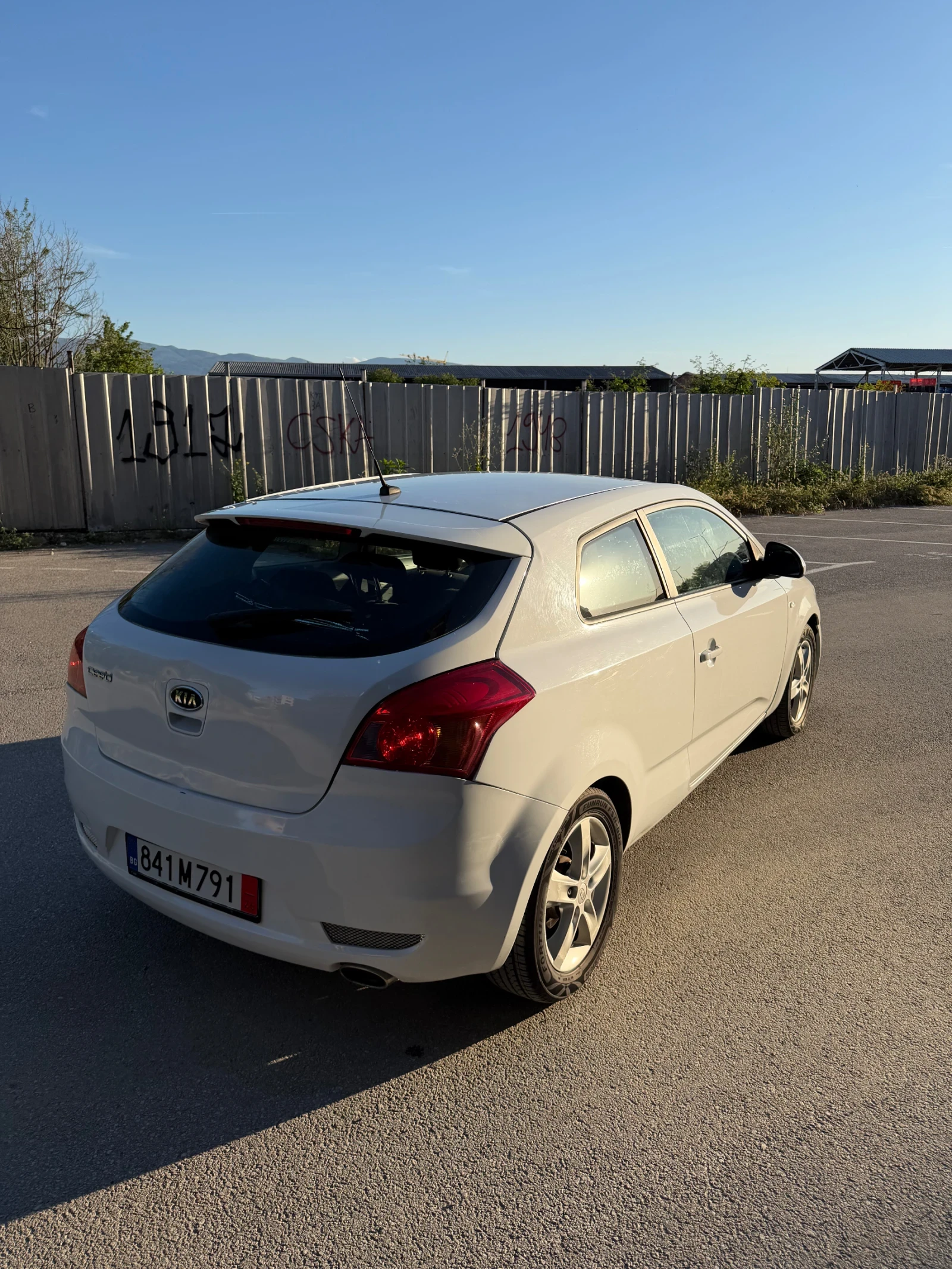 Kia Pro ceed, снимка 5 - Автомобили и джипове - 54716173