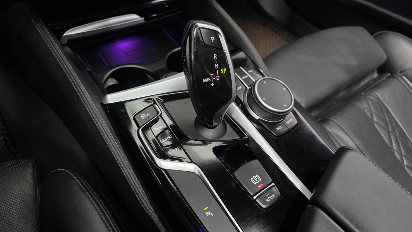 BMW 530 * HEADUP* 530* 2.0L* PANO*  | Mobile.bg � ����������� 9
