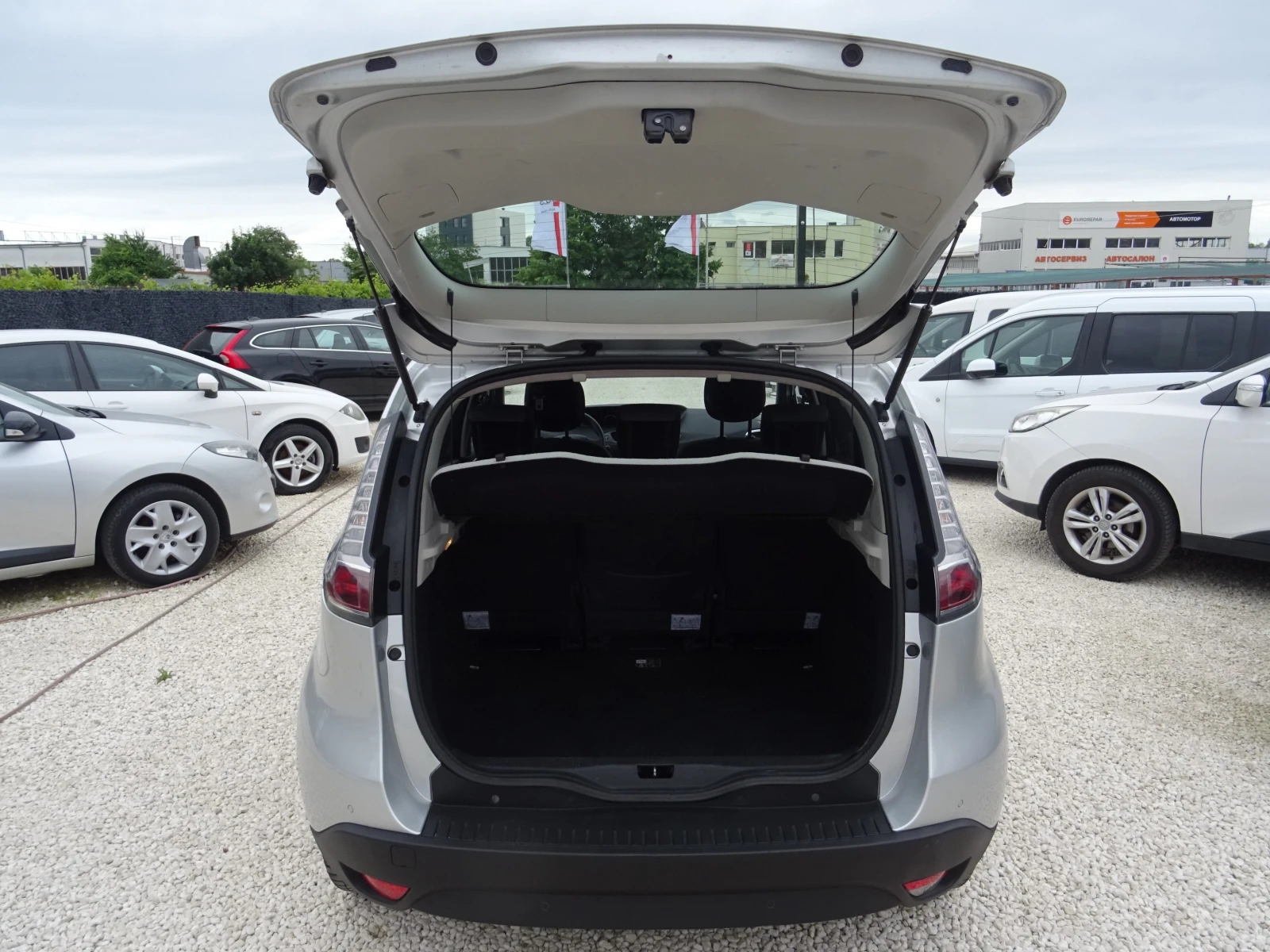 Renault Scenic 1.6 X-Mode Wave, снимка 4 - Автомобили и джипове - 54883474