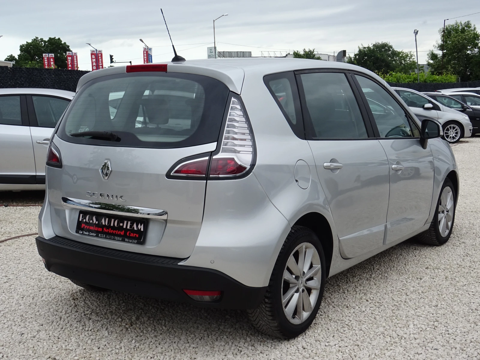 Renault Scenic 1.6 X-Mode Wave, снимка 5 - Автомобили и джипове - 54883474