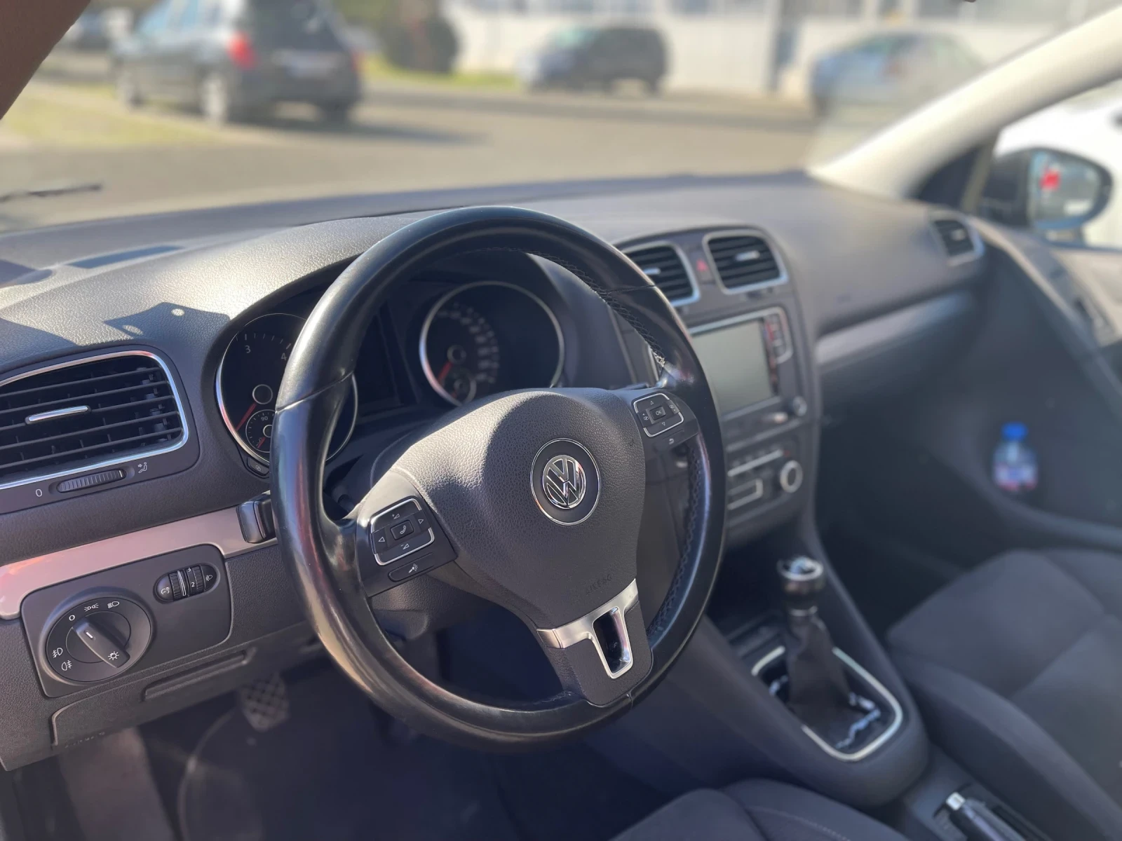 VW Golf Highline, снимка 8 - Автомобили и джипове - 54968044