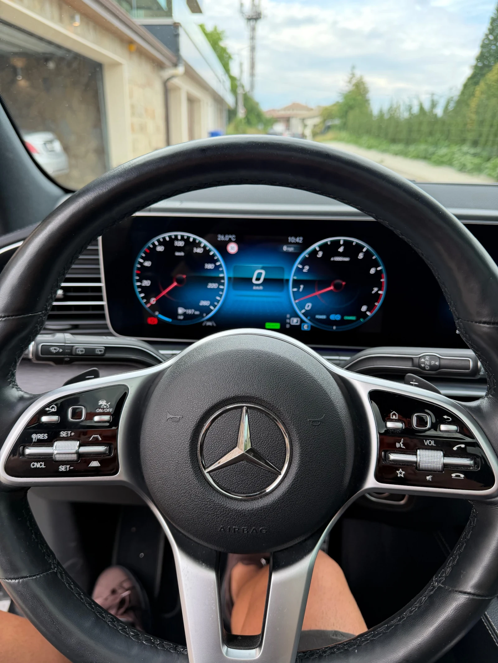 Mercedes-Benz GLS 450 AMG* Massage* 360* Обдухване* Burmester* , снимка 13 - Автомобили и джипове - 55236242