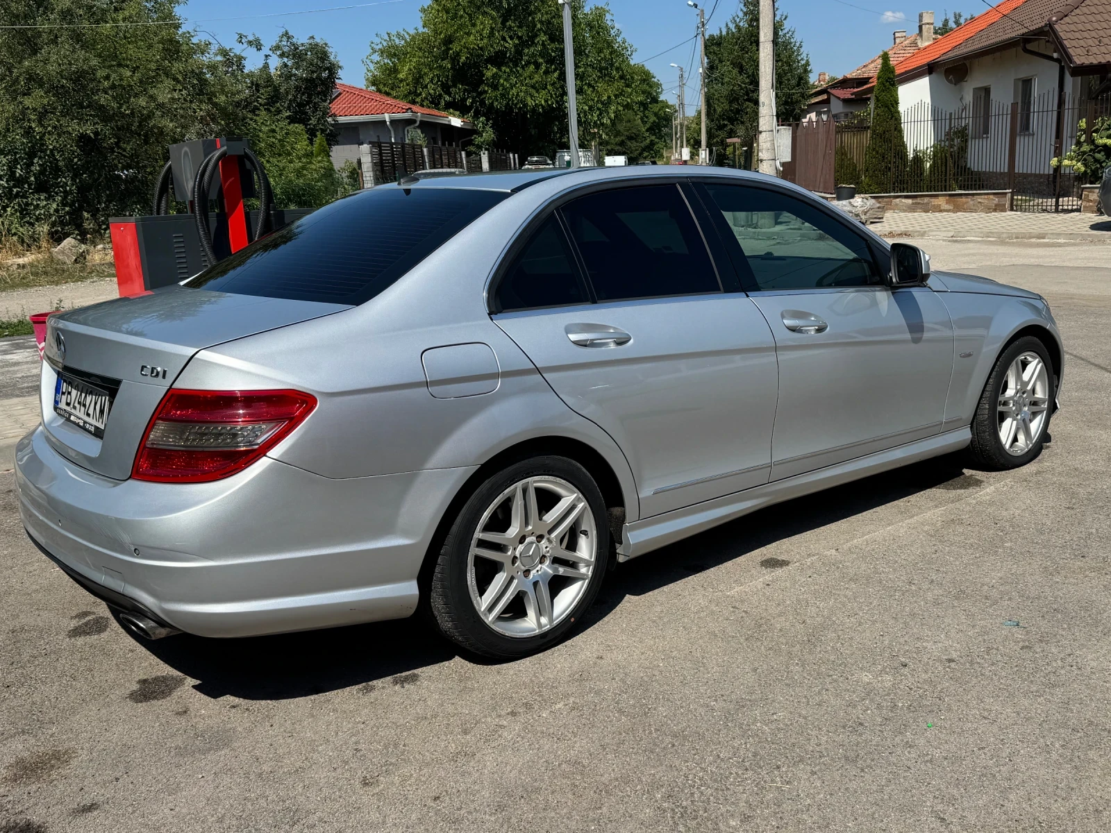 Mercedes-Benz C 320, снимка 4 - Автомобили и джипове - 55385683