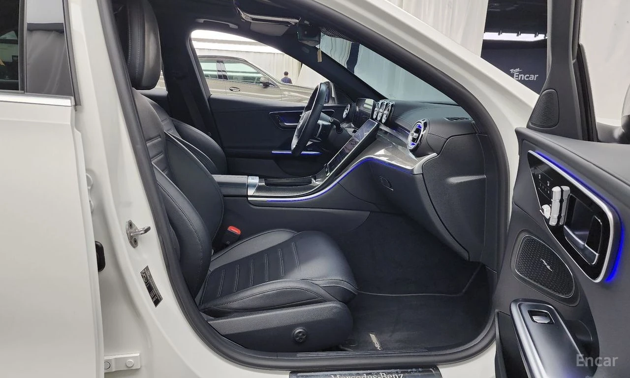 Mercedes-Benz C 300 AMG LINE* DISTRONIC* HEAD-UP* 360 CAM* BURMESTER*  | Mobile.bg � ����������� 7
