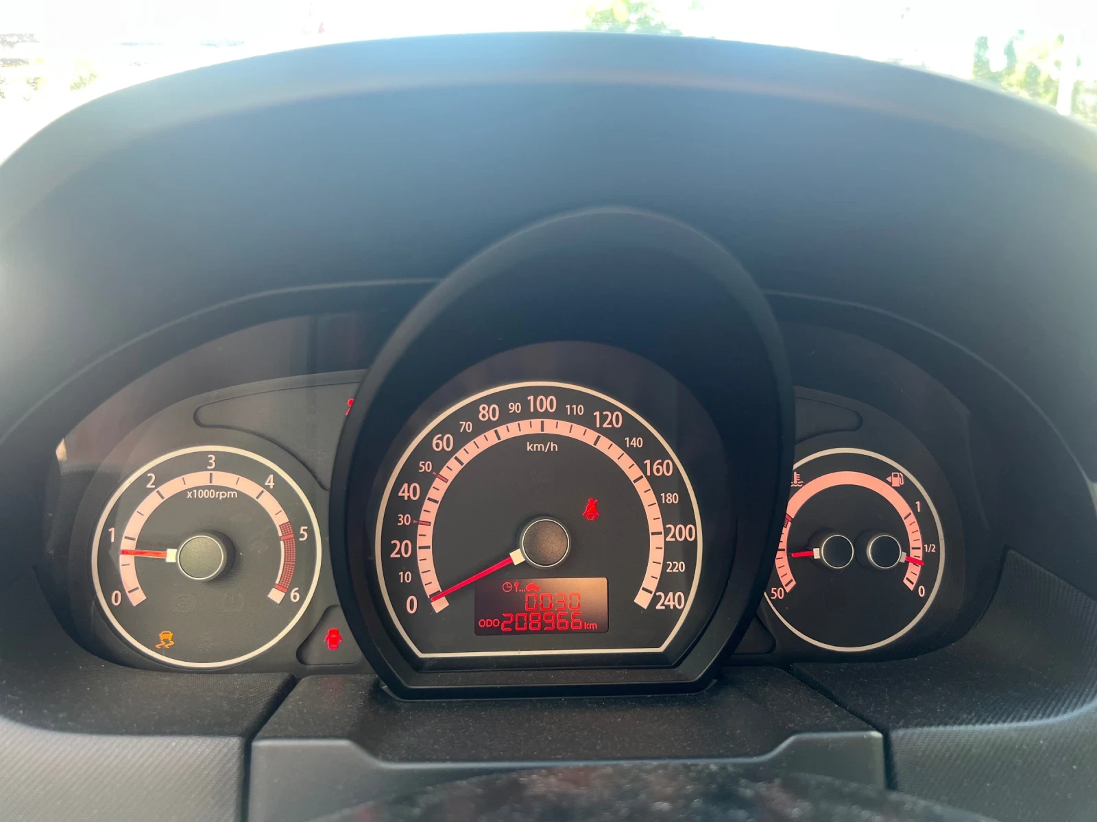 Kia Ceed 1.6 CRDi, снимка 12 - Автомобили и джипове - 55413529