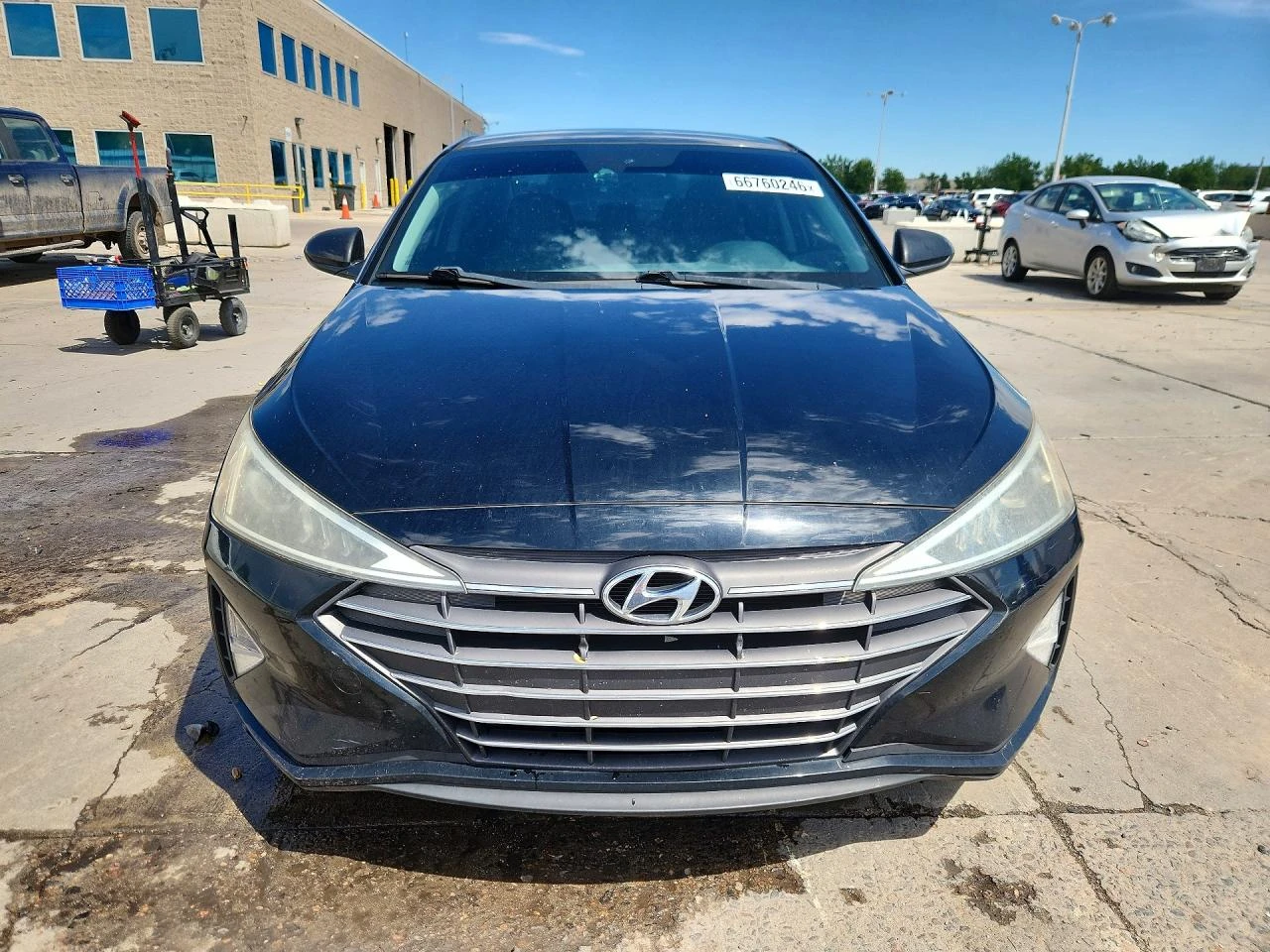 Hyundai Elantra 2.0l Se, снимка 5 - Автомобили и джипове - 55982541