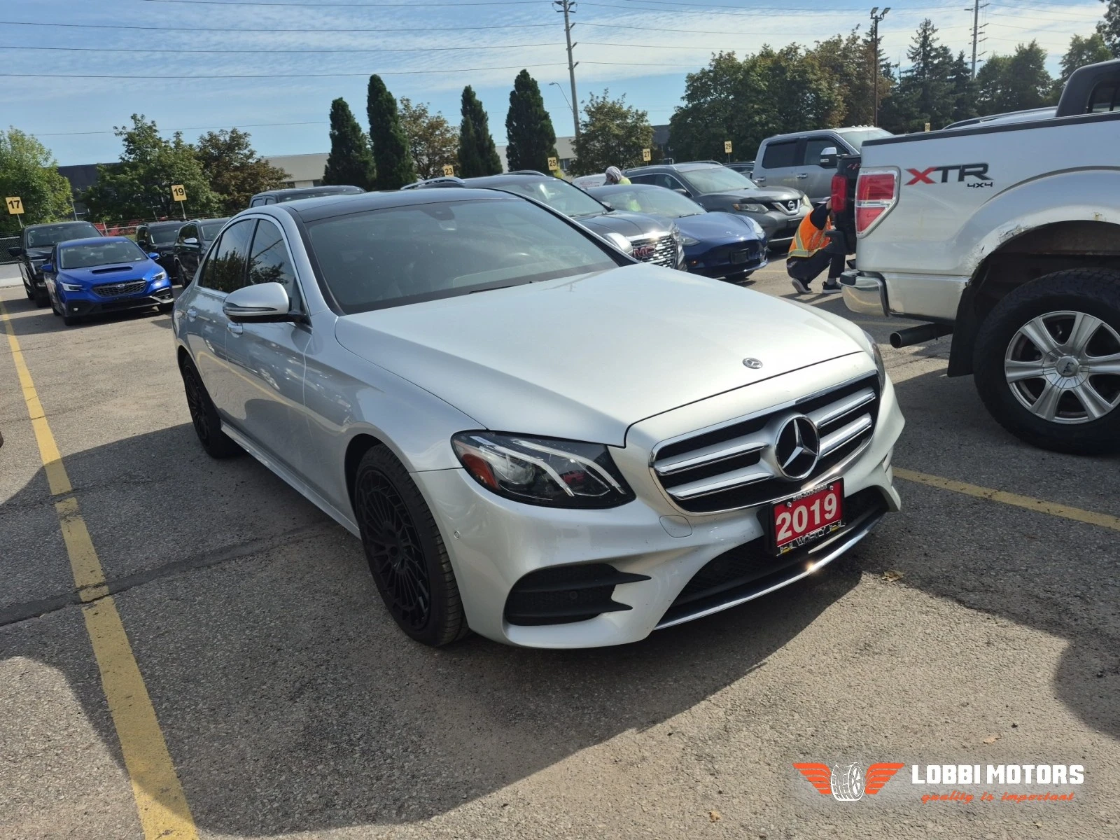 Mercedes-Benz E 300, снимка 2 - Автомобили и джипове - 56104076