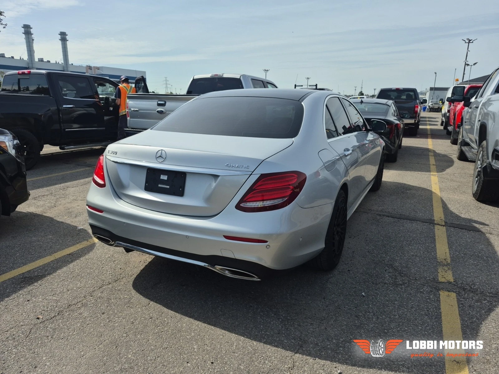 Mercedes-Benz E 300, снимка 3 - Автомобили и джипове - 56104076
