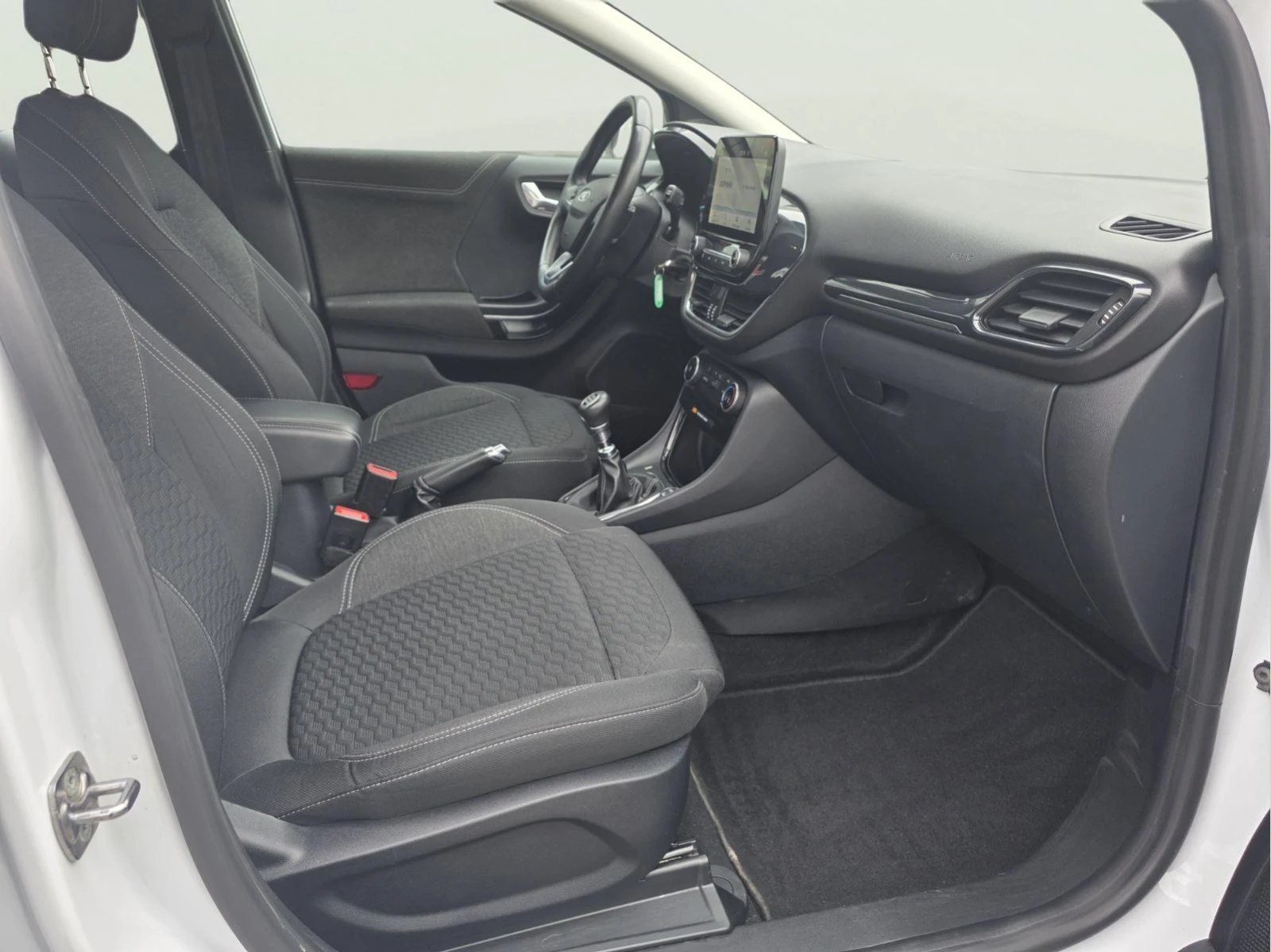 Ford Puma 1.0 EcoBoost, снимка 8 - Автомобили и джипове - 56134119