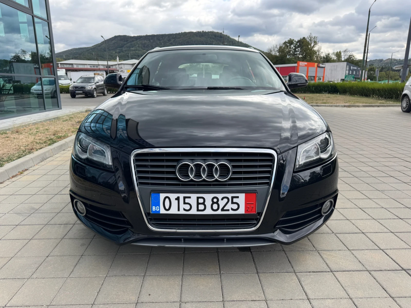 Audi A3 1.8T* S-Line* Xenon* Navi* DVD* Leder* Sportback* , снимка 3 - Автомобили и джипове - 56202801