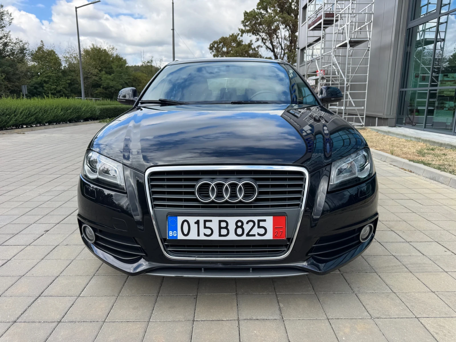 Audi A3 1.8T* S-Line* Xenon* Navi* DVD* Leder* Sportback* , снимка 4 - Автомобили и джипове - 56202801