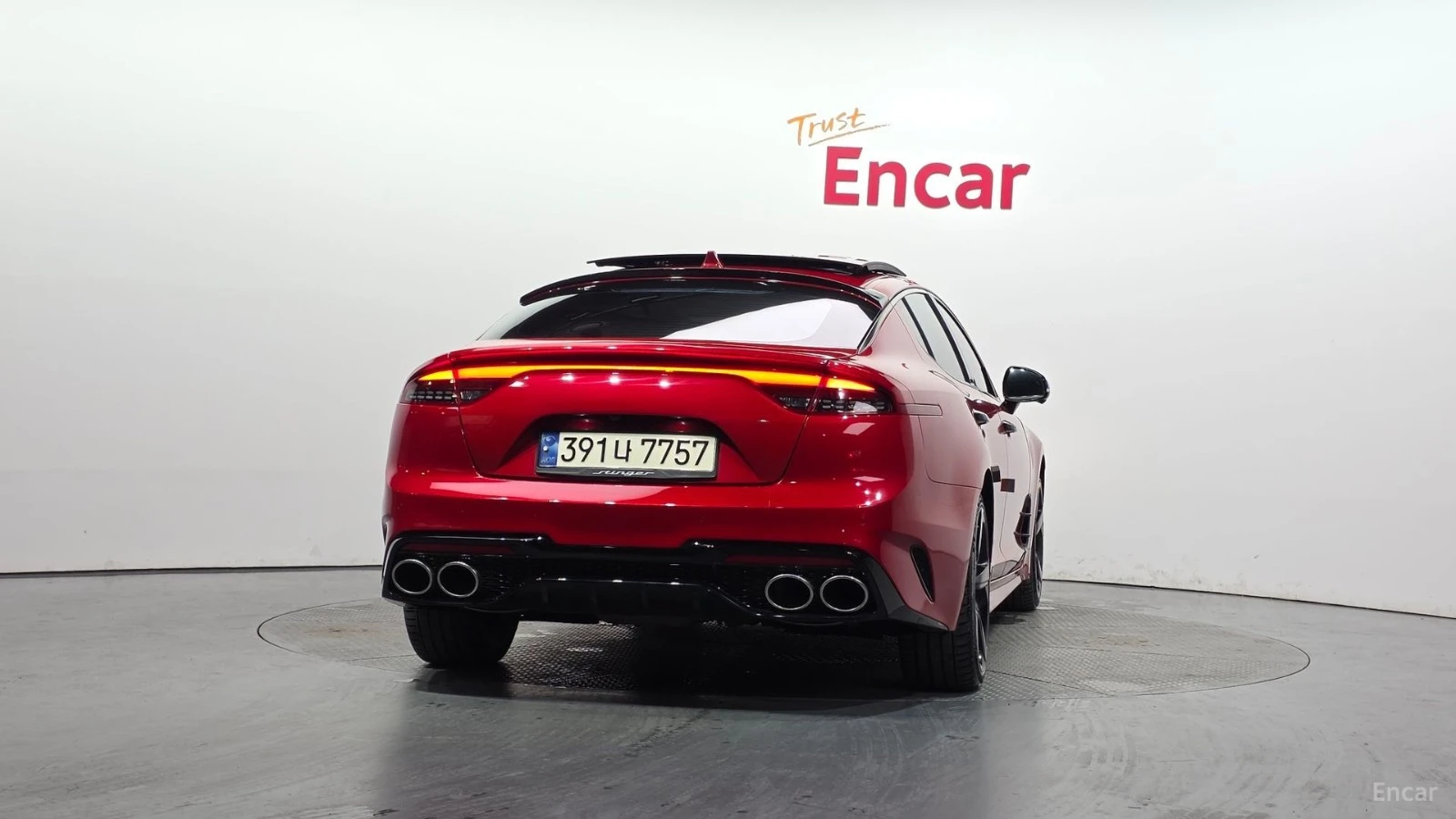 Kia Stinger 3.3 AWD GT | ALCANTARA| LEXICON| 360| HUD| VENTED , снимка 4 - Автомобили и джипове - 56215269