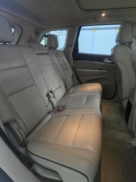 Jeep Grand cherokee OVERLAND, снимка 11