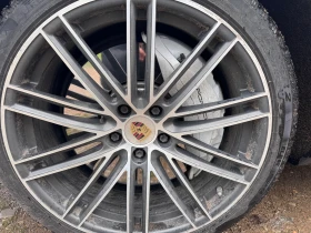 Porsche Cayenne S Coupe* Sport* FULL* Carbon* Вентилация* BOSE* ПА - 58900 € / 115198.39 лв. - 28740307 17