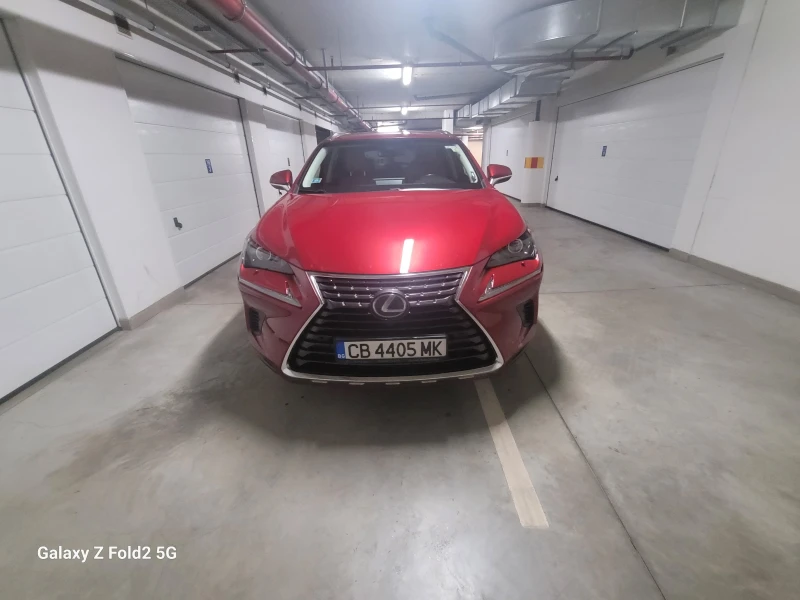 Lexus NX 300h, снимка 2 - Автомобили и джипове - 47601394