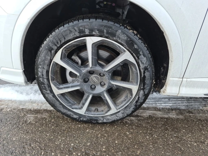 Audi Q3 * PROGRESSIV * CARFAX * ЦЕНА ДО БГ, снимка 6 - Автомобили и джипове - 53469609