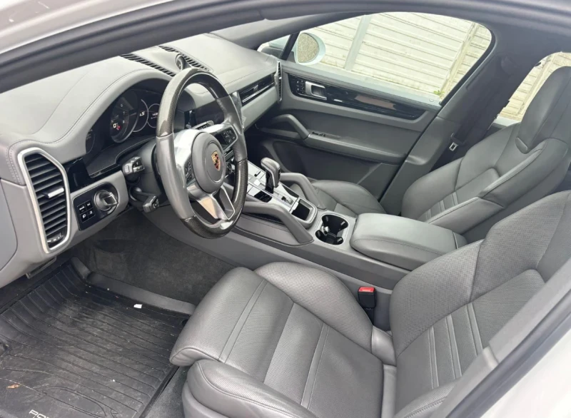 Porsche Cayenne S Coupe* Sport* FULL* Carbon* Вентилация* BOSE* ПА, снимка 9 - Автомобили и джипове - 53477559