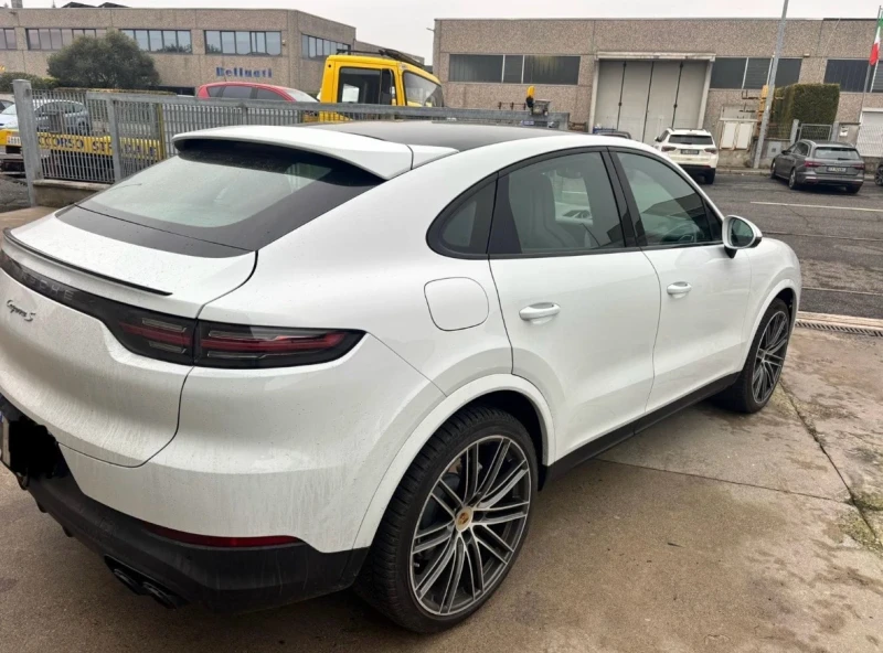 Porsche Cayenne S Coupe* Sport* FULL* Carbon* Вентилация* BOSE* ПА, снимка 4 - Автомобили и джипове - 53477559