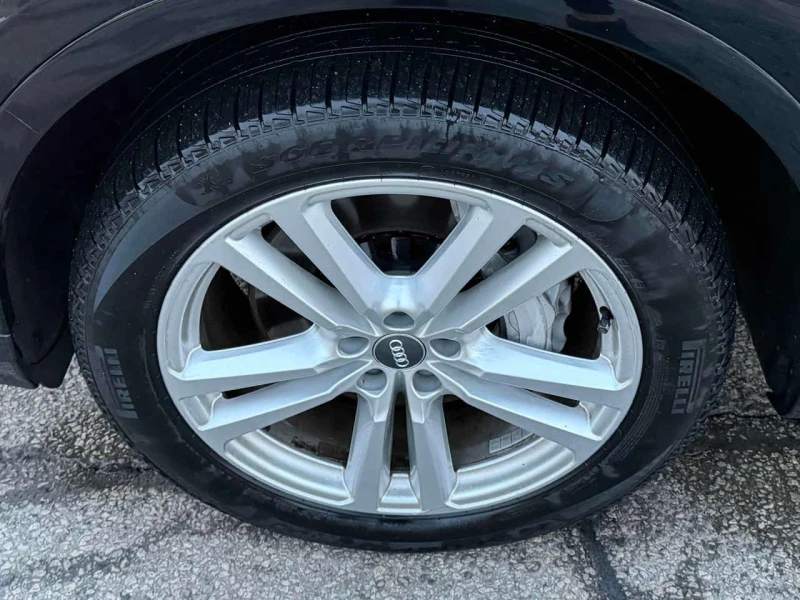 Audi Q7 * quattro 4dr 3.0T Technik * BOSE* MATRIX* 360, снимка 7 - Автомобили и джипове - 53516363
