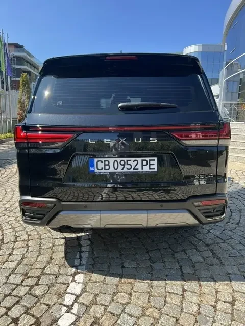 Lexus LX 600, снимка 6 - Автомобили и джипове - 55385827