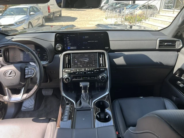 Lexus LX 600, снимка 12 - Автомобили и джипове - 55385827