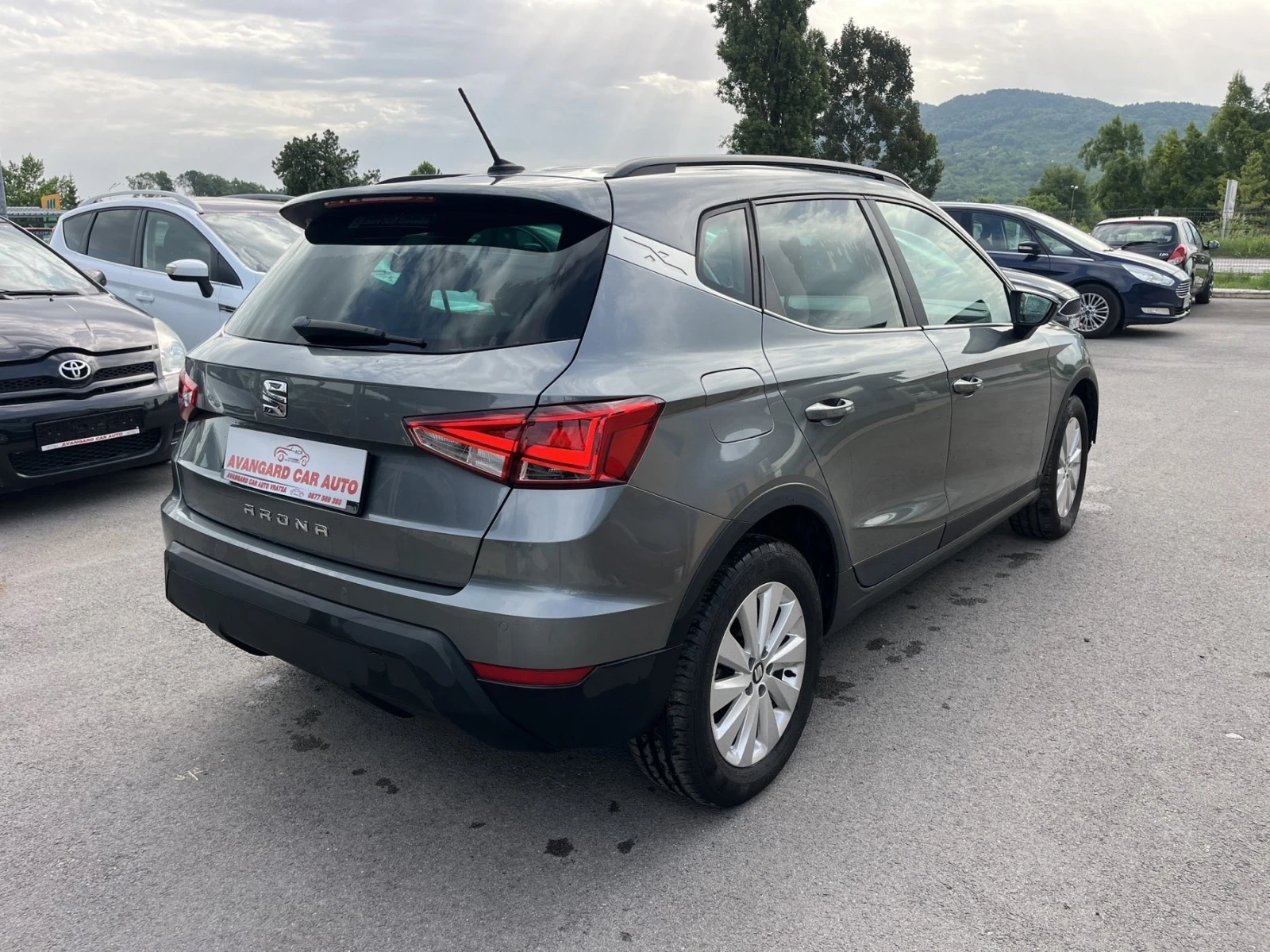 Seat Arona 1.0 - изображение 4