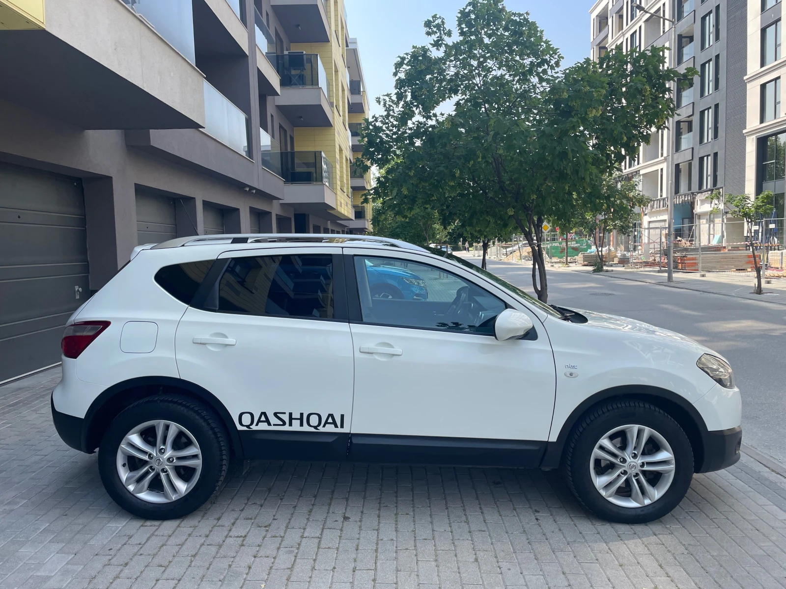 Nissan Qashqai 2.0dci n-tec ТОП СЪСТОЯНИЕ  Панорама= Навигация!!! - изображение 4