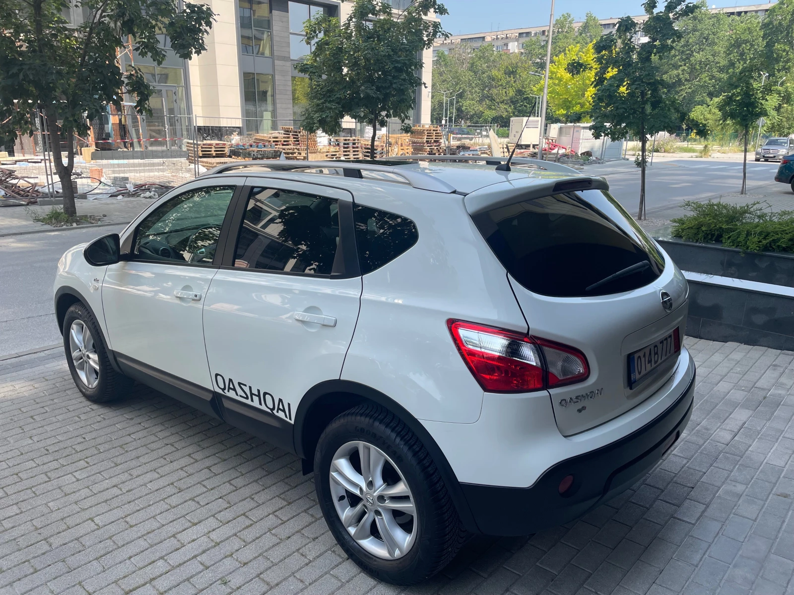 Nissan Qashqai 2.0dci n-tec ТОП СЪСТОЯНИЕ  Панорама= Навигация!!! - изображение 7