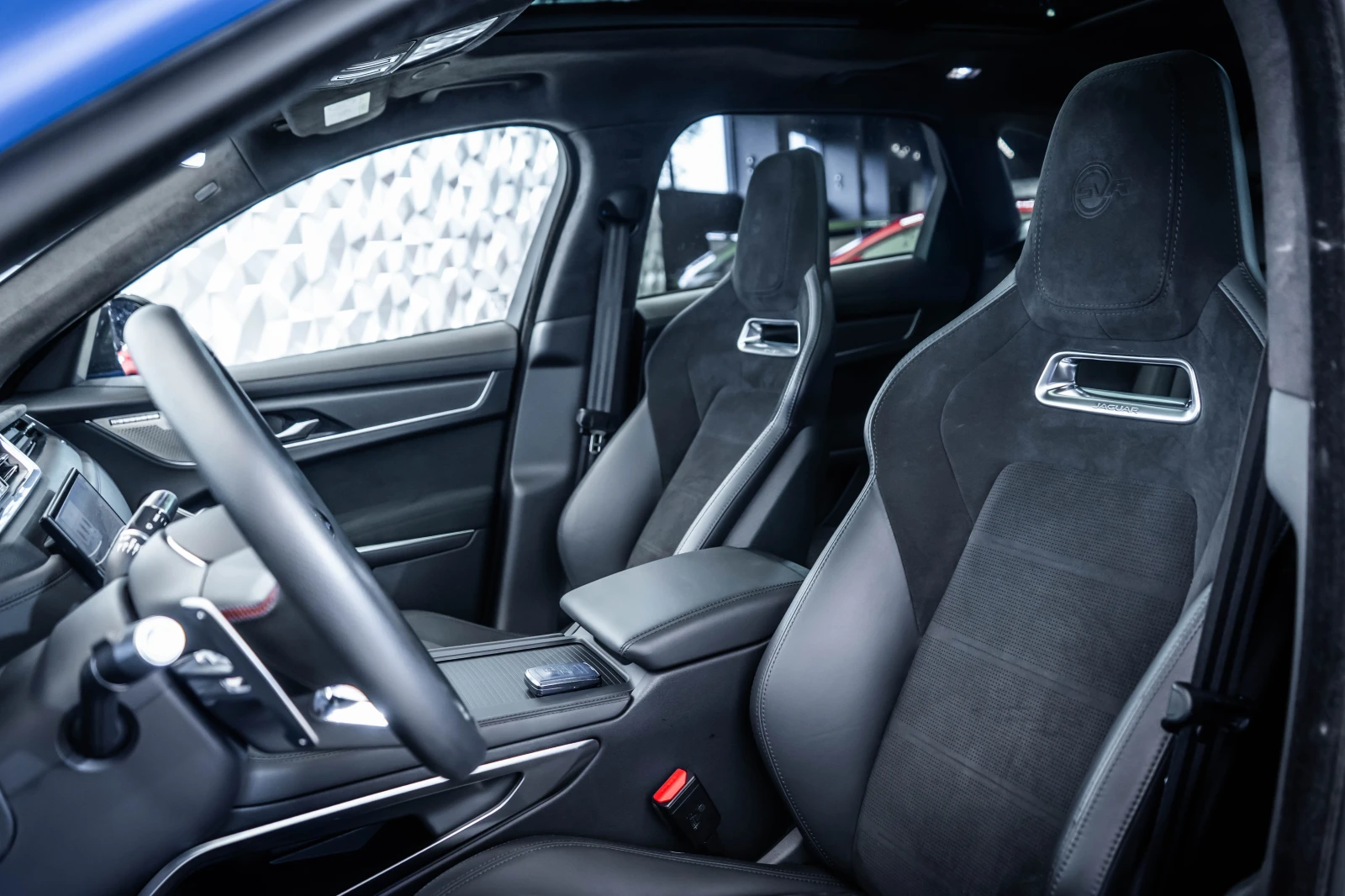 Jaguar F-PACE SVR * Meridian* Pano | Mobile.bg   12